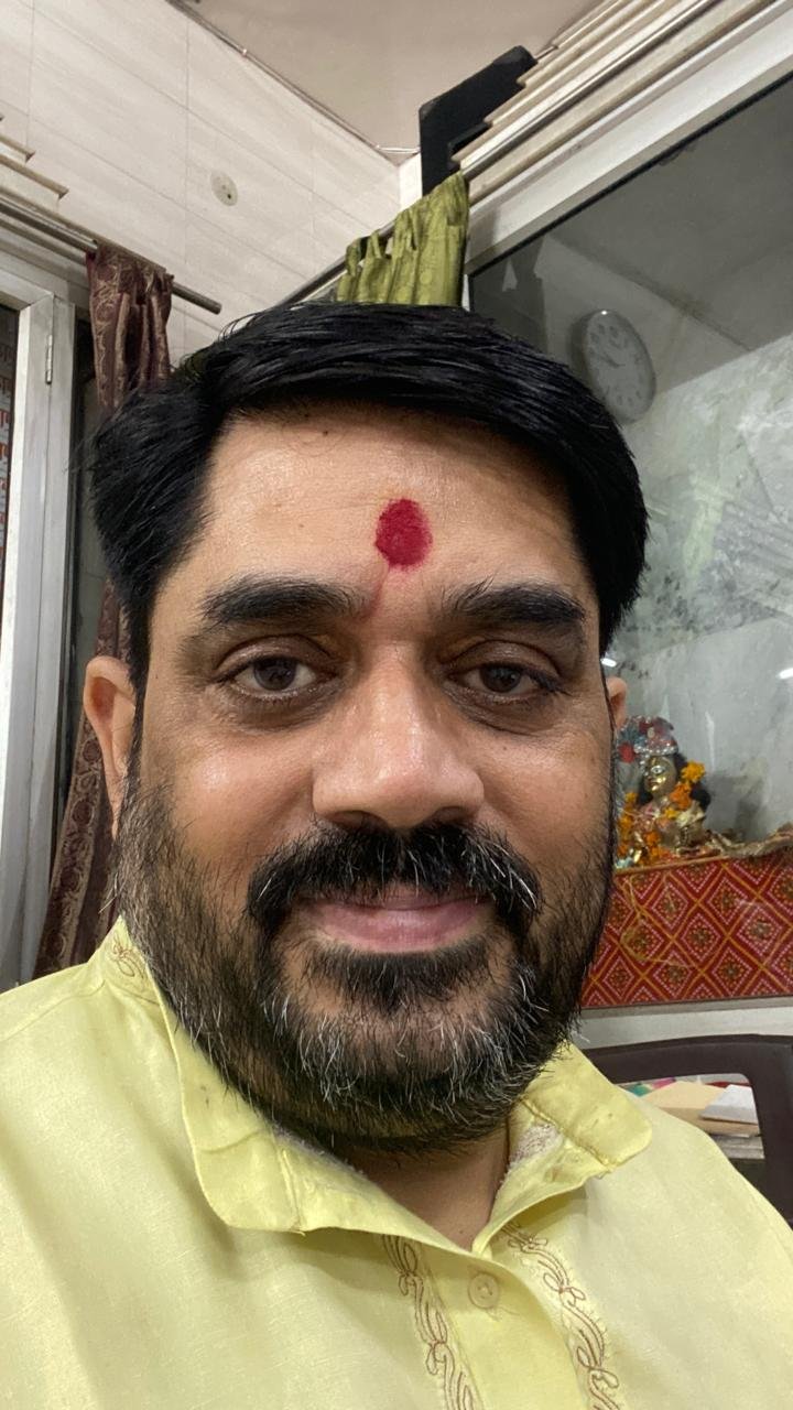 आचार्य बृजेश शर्मा